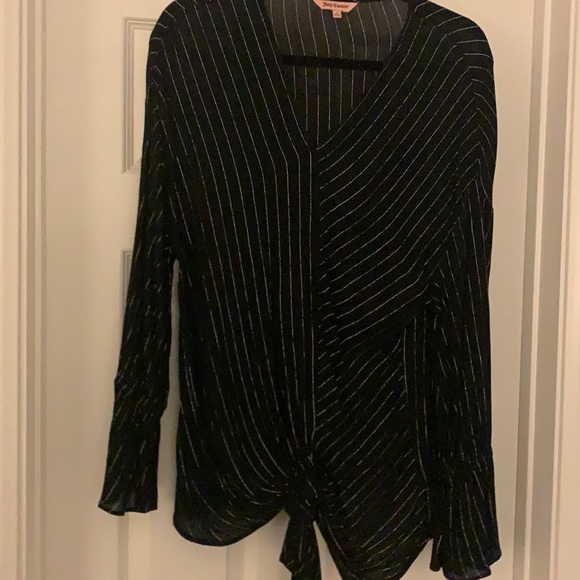 black & silver - Picture 1 of 3